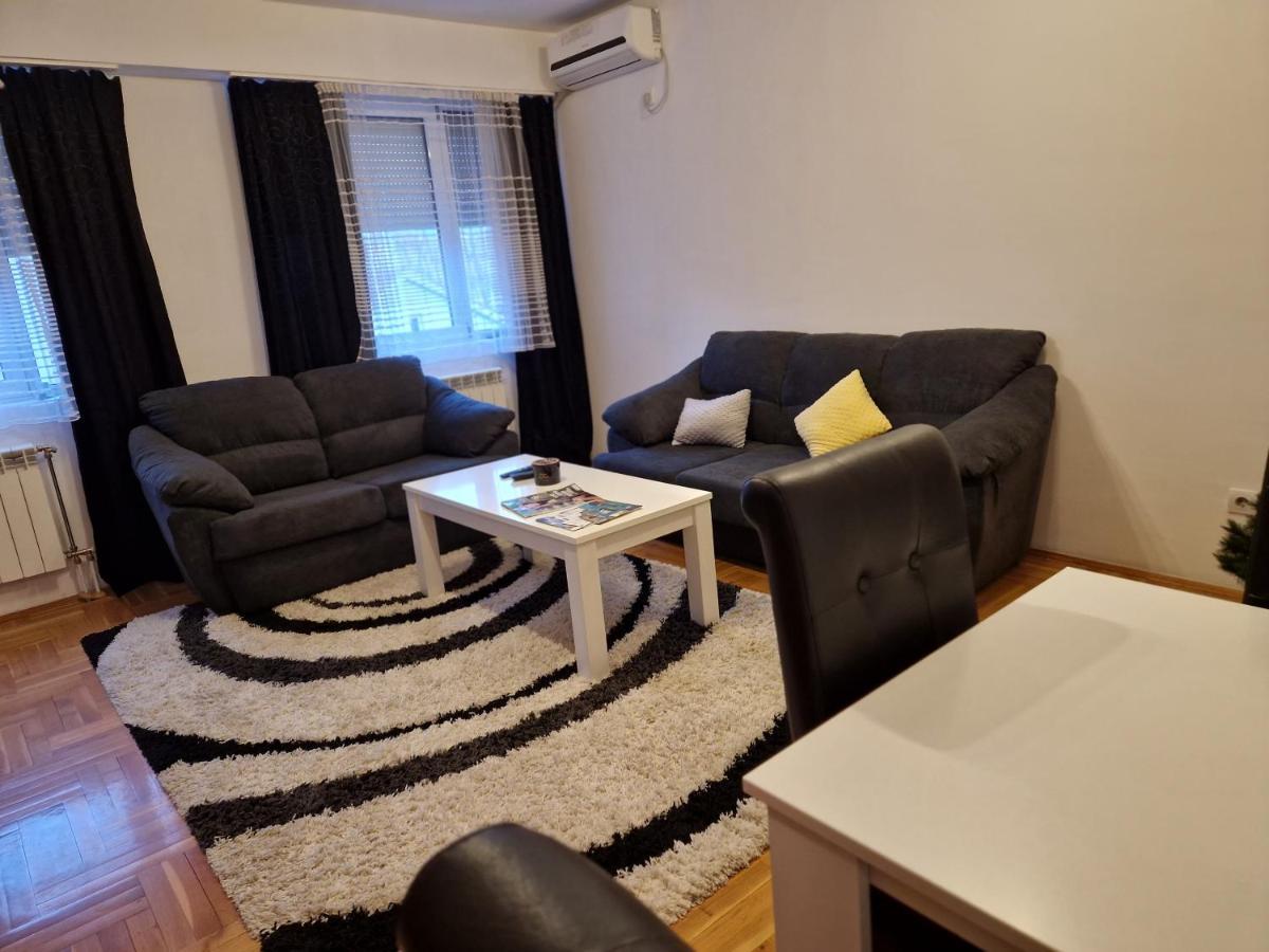 Appartement Centar S à Ni Extérieur photo